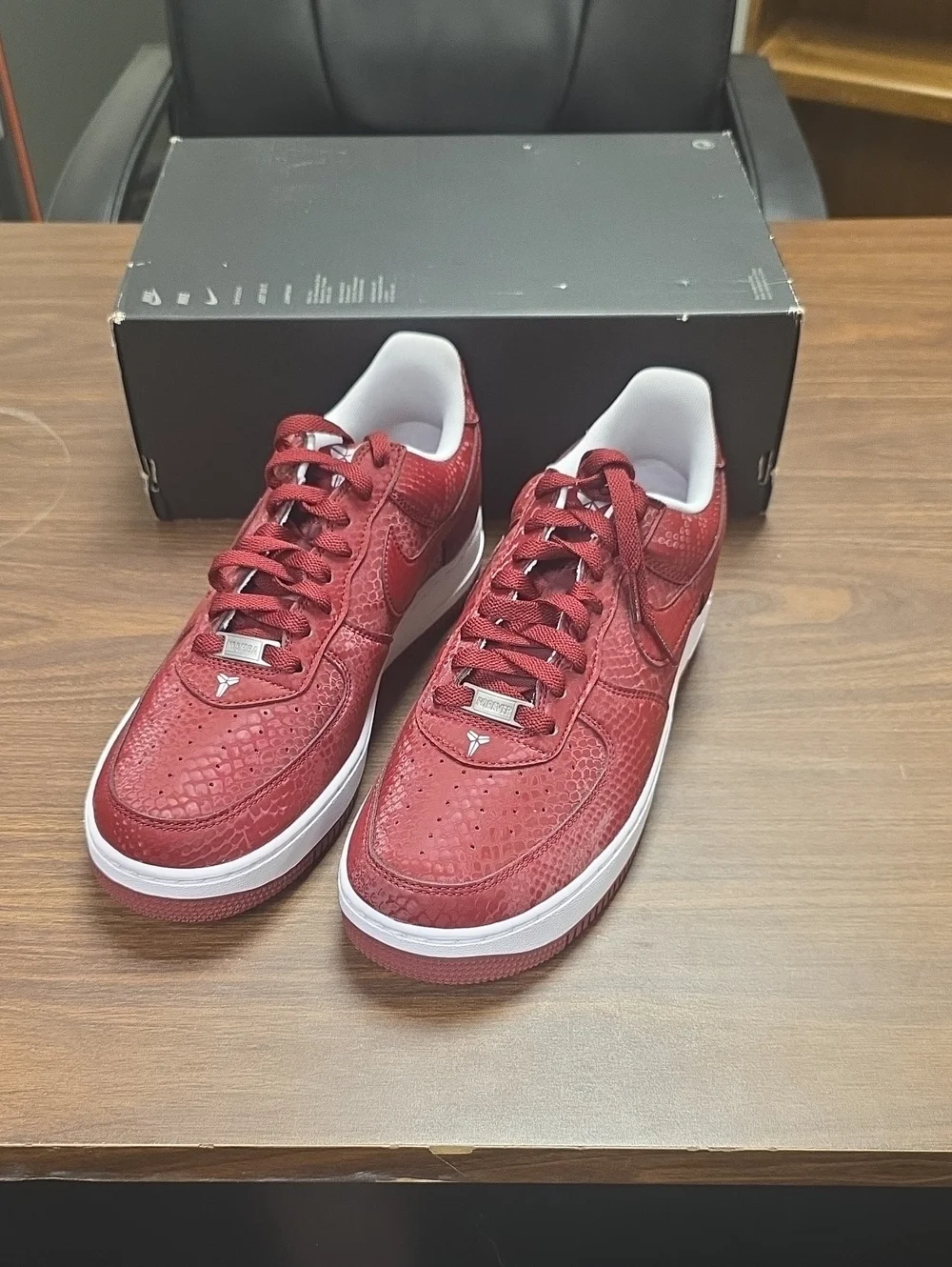 Nike Air Force 1 Low x Kobe Bryant 'Lower Merion' IB0018-600 Men's 10 New